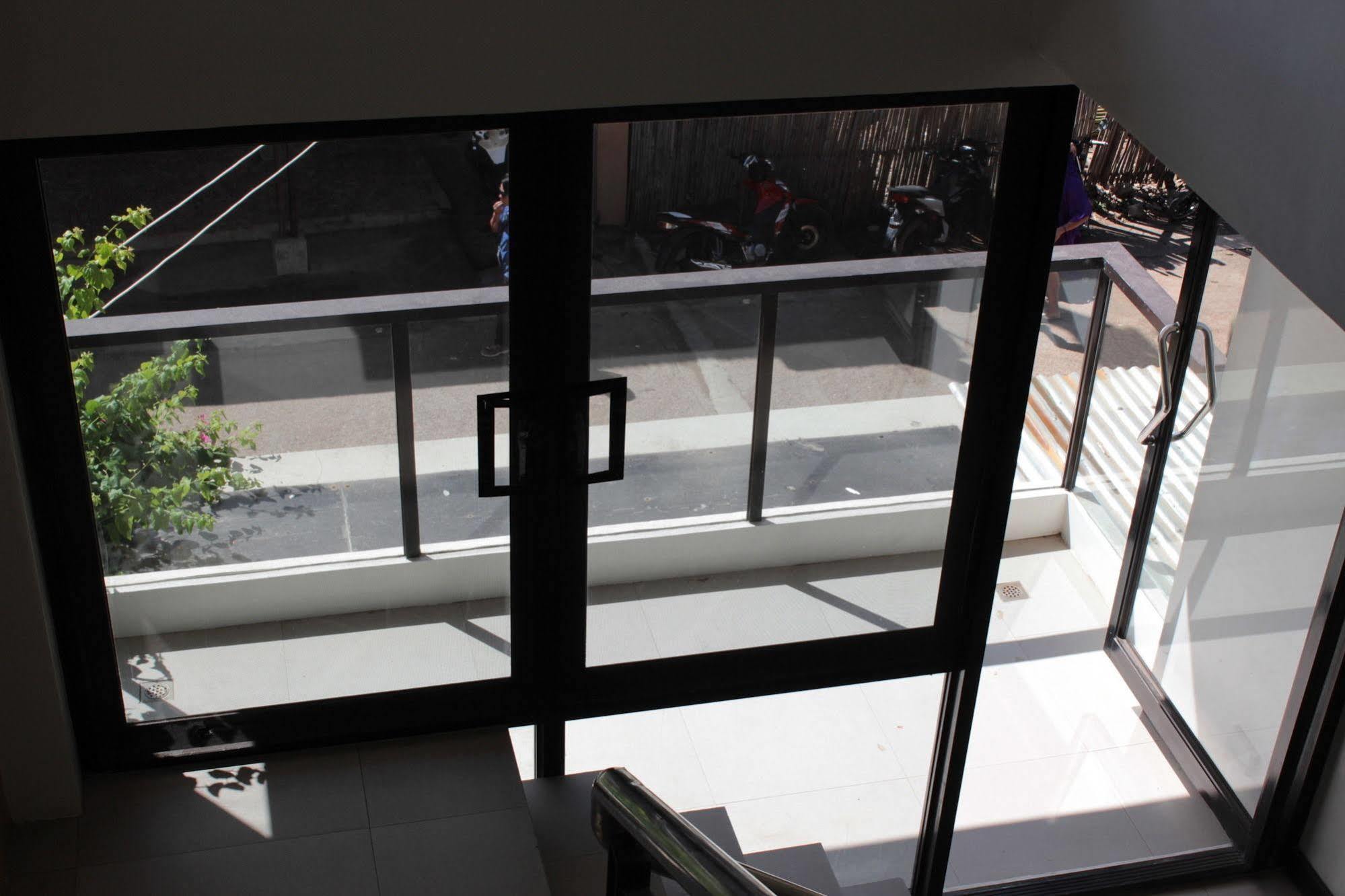 โครอน คาซา โฮเต็ล Hotel โกรอน ภายนอก รูปภาพ